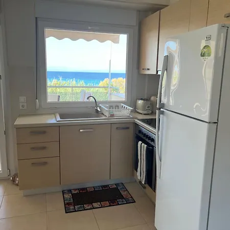 Апартаменты Beachfront Bliss *