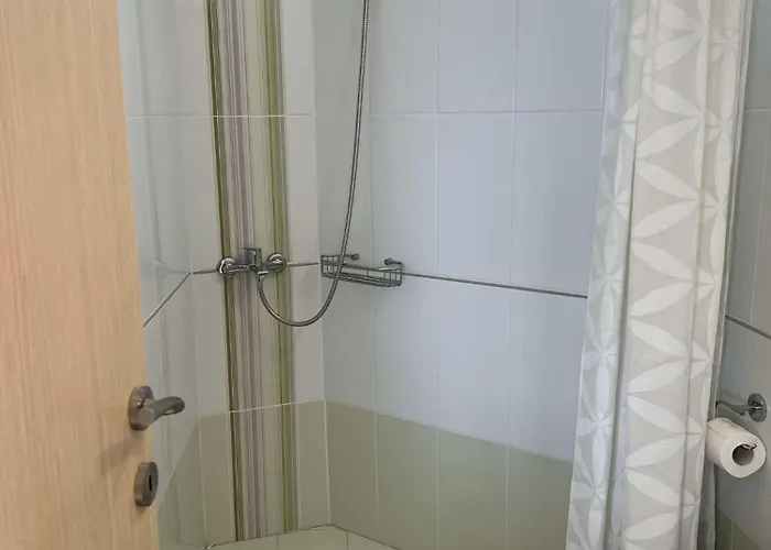 Beachfront Bliss 公寓 *